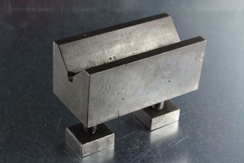 V-Block 2-1/2&#034; x 5-1/8&#034; Length 1-3/4&#034; V-Capacity Includes Mounting Bolts