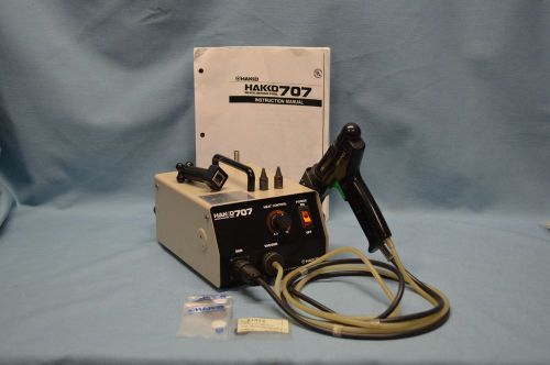 Hakko 707 Desoldering Station with misc parts