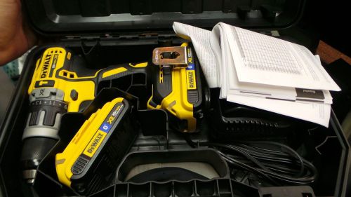 DeWalt 20v Lithium Ion Dcd796d2bt Bundle! Brushless W/ Bluetooth Technology!!!