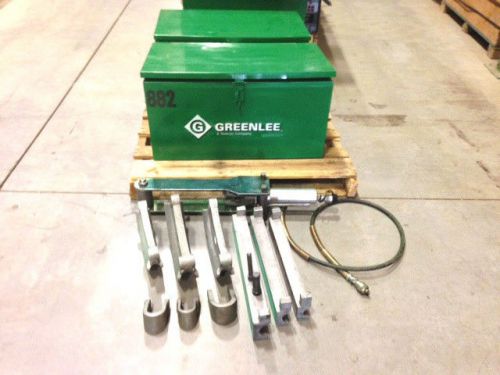 Used Greenlee 882 Conduit Bender 1-1/4&#034; thru 2&#034; EMT Flip Top