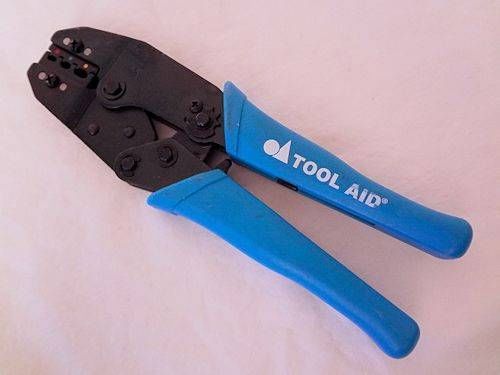 Tool aid 18900 22-10 gage insulated terminals crimping tool for sale