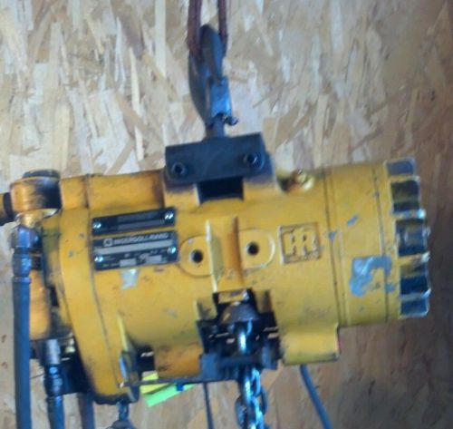 Ingersoll rand ml250k 2c 1/4 ton chain air hoist , 7&#039; lift for sale