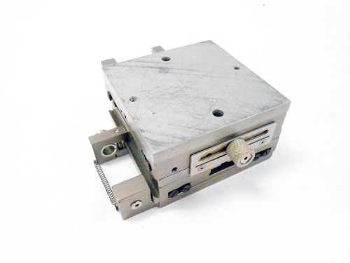 PHYSICK INSTRUMENTE XY LINEAR TRANSLATION STAGE 10CM X 10 CM PLATFORM