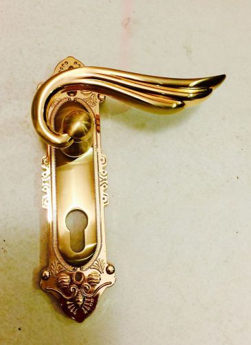 Delux Bedroom Gold Finish Lever Door Lock