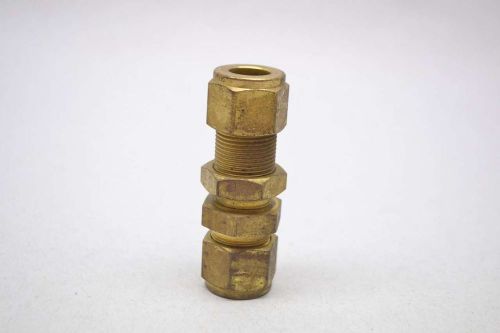 NEW SWAGELOK BRASS BULKHEAD UNION 1/2IN TUBE FITTING D430979