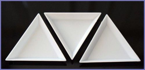50 white plastic sorting trays scoops triangular for beads gems crystal nails 3&#034; for sale
