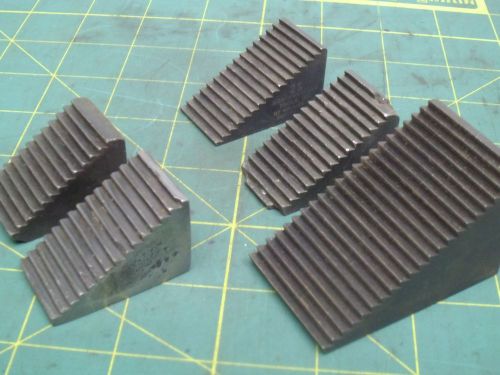 CARR-LANE AND NORTHWESTERN SERRATED HEEL STEP BLOCKS (QTY 5) #57684