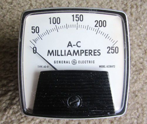 Vtg GENERAL ELECTRIC Model A236AT2 AC MILLIAMPERES METER Analog GE Panel Gauge