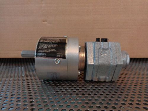 Gast 1UP NRV 16 GR11 Air Gearmotor 0.31HP 400RPM