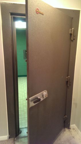 Mosler Vault Door - Panic Rooms, Gun Rooms, Wine Cellars