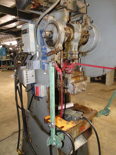 Niagara obi punch press a22 ton stamp brake shear bend machine for sale