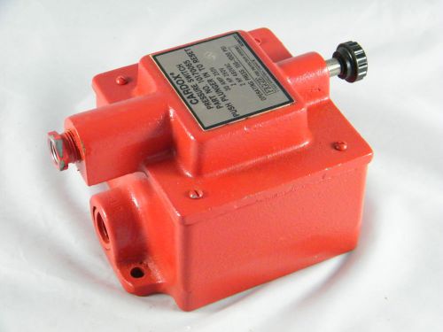 NEW ~ CARDOX 4 POLE PRESSURE SWITCH ~ 10170065, 30 A, 250 V,  150 - 1000 PSI