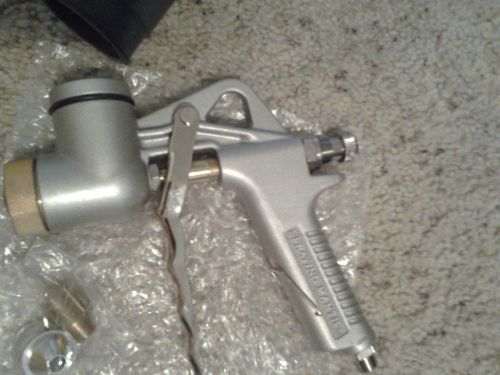 Spraying Mantis Drywall Texture Hopper Gun *NEW*