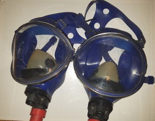 2 BLUE SURVIVAIR RESPIRATOR OXYGEN GAS MASKS 941200