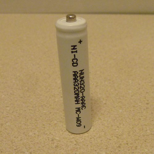 Motorola Minitor III 3 Pager Rechargeable Battery Ni-Cd Tripple AAA Size Battery