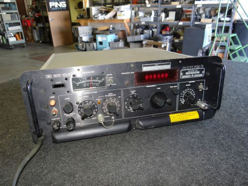 HP Agilent Hewlett Packard 8640B opt. 323 AN/USM-323 Military Signal Generator