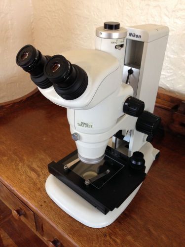 Nikon SMZ745T microscope, 3 eyepieces, stage, and extras (~$4000 retail)