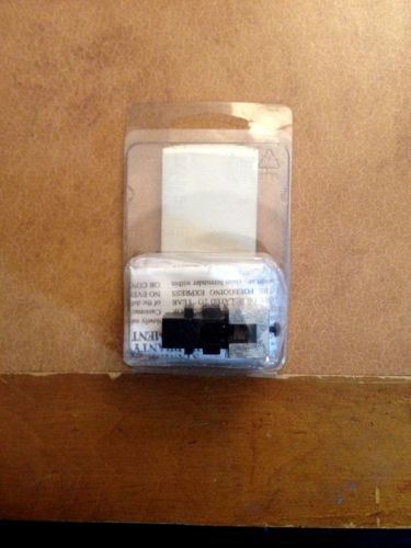 Tyco Electronics 4-6 Position Category 3 RJ11 Mod Plug  853400-8 (Blue Dot)