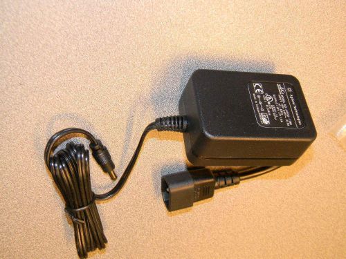 Agilent A15D2-12MI Power Adapter, 100-240V~ to 12V DC 1.5A Agilent 5185-7736