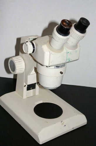 Nikon SMZ-1 Stereozoom Microscope 7-30X on desktop stand