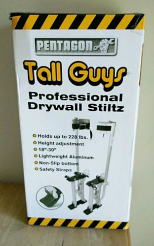 PENTAGON TOOL 18-30&#034; BLUE DRYWALL STILTS