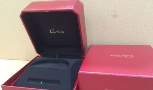 Vintage jewellery Cartier Love bangle or bracelet box mint in condition COJO0210