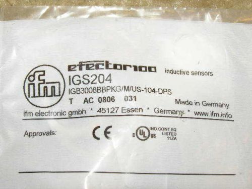 IFM, IGS204,  Efector Proximity Sensor  IGB3008BBPKG/M/US-104-DPS NEW