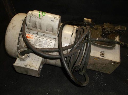 Dayton Industrial Motor 6K32M 0.5Hp with Boston Gear F715-15-B5-G