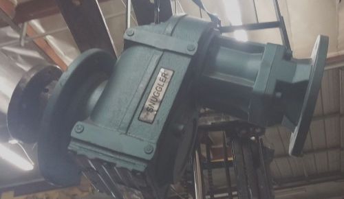 Sew Eurodrive F series Helical GearBox  Ratio:4.66 Torque: 1640 FF67AM215