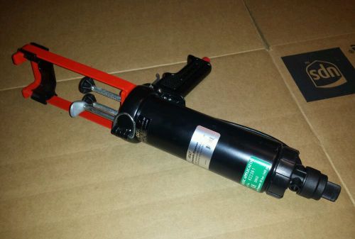 Cox Pneumatic Applicator 784015 Caulking Gun 1-3001130 145PSI NEW