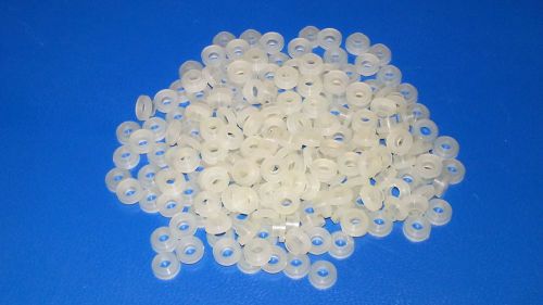 100 Pieces, #4 Nylon Shoulder Washer, NOS