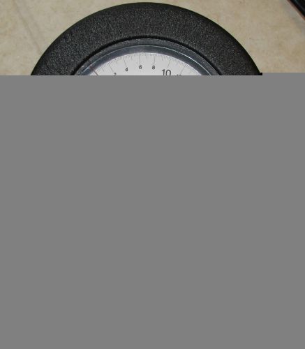 Omega Vacuum/Pressure Gauge Used