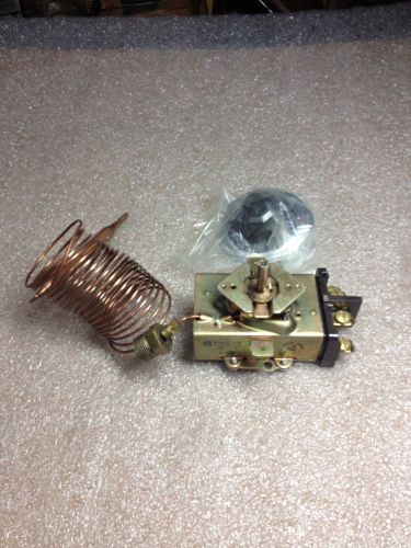 (RR23-4) NEW ROBERTSHAW D1/D18P THERMOSTAT