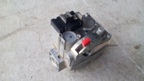 ROBERTSHAW-GRAYSON Gas Valve 7200DER 60-22525-05 7A5-A8B-003