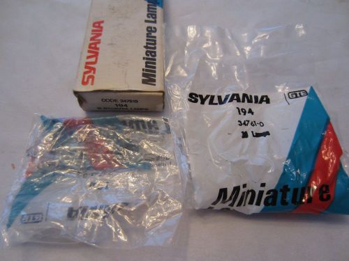 Lot of 17 Sylvania No. 194 S194 GE194 MIniature Wedge Base Light Bulbs Lamps NOS