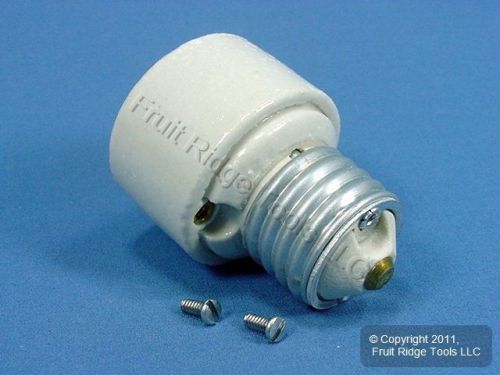 Leviton Porcelain Light Socket Lamp Holder Extension Medium Base 2005