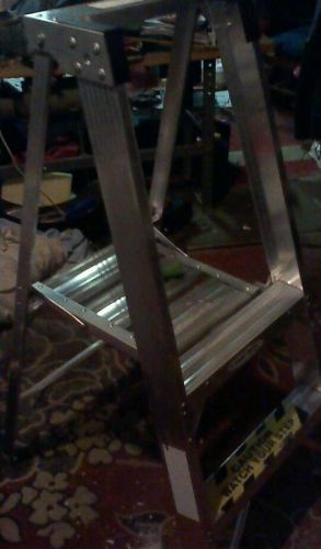 Werner 4ft. 2 step platform painters ladder