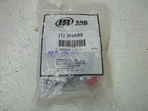 ARO M252HS-11-G PNEUMATIC  VALVE *NEW IN A FACTOR BAG*