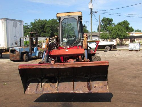 VERSATILE 150 LOADER/TRACTOR