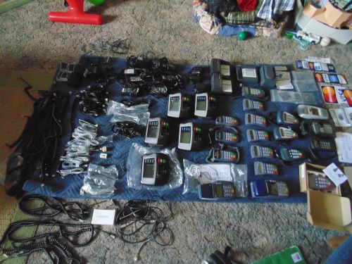 26 card readers/pin pads and accessories for cheap (17 verifones plus others) for sale