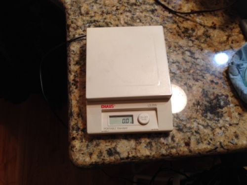 Ohaus Portable Standard LS 200 Digital Scale