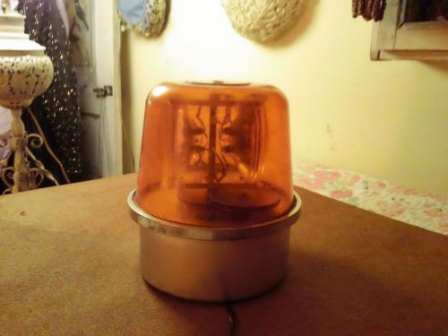 Vtg T 527-W3-66 Rotating Flashing Light Amber Lens12 Volt Steampunk