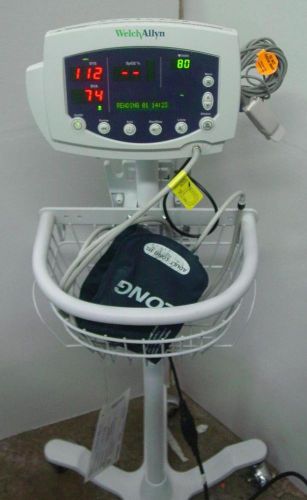 WELCH ALLYN 53n00 SERIES VITAL SIGNS MONITOR NIBP SpO2 w STAND