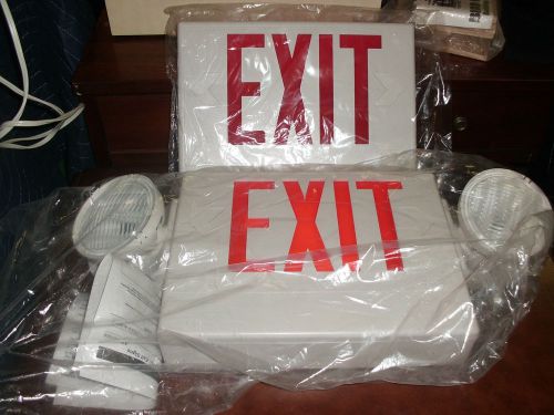 Exit Sign, Dual Head Emergency Lighting Cooper Lighting AP70RWHDH