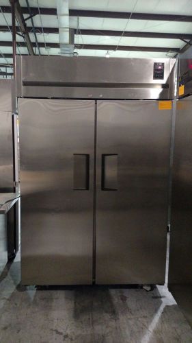 True tg2r-2s commercial refrigerator-used for sale