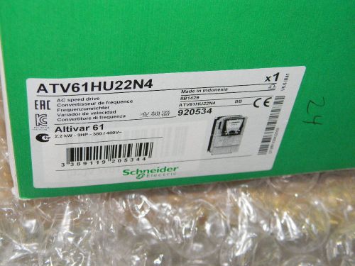 Schneider altivar 61 2.2kw - 3hp - 380 / 480v atv61hu22n4 upc 3389119205344 nib for sale