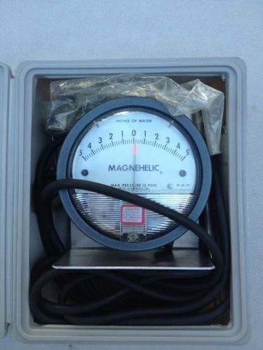 Dwyer Magnehelic 2310 Test Kit