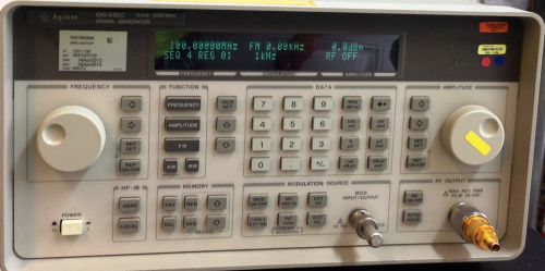 Agilent / HP 8648c  Signal Generator  9khz-3200Mhz W options IE2 and IE5