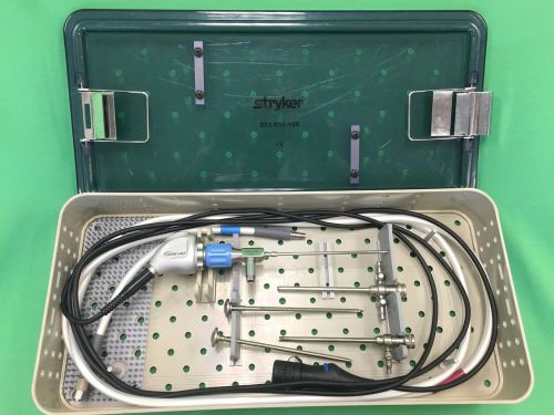 Stryker 502-704-030 Ideal Eyes 4mm 30 Degree Arthroscope Set w/1288 Camera