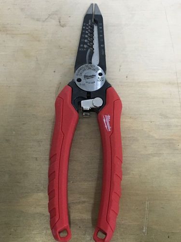 Milwaukee Gen II 6-in-1 Combination Wire Pliers 48-22-3079